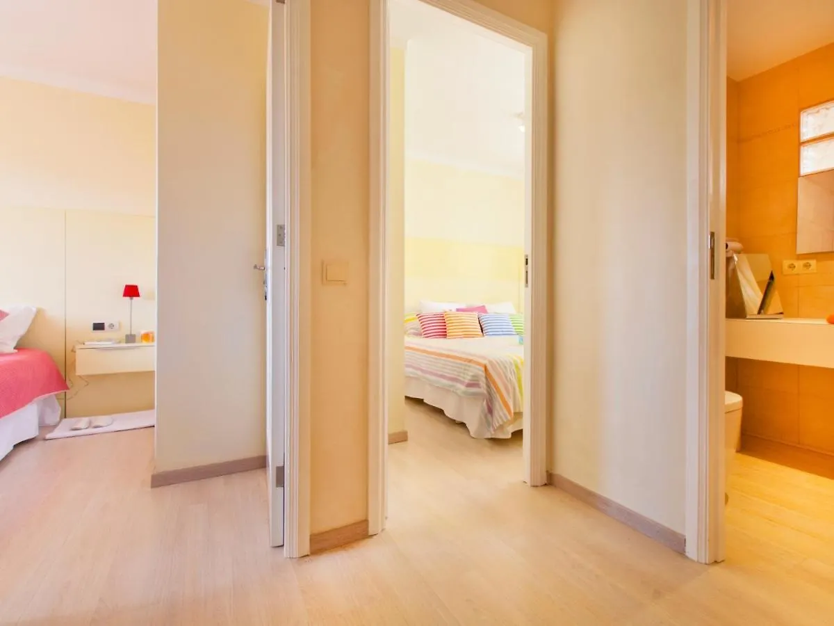 Apartment Corales De Mar, At Alcudia Beach 0*, Alcudia (Mallorca) Spanien